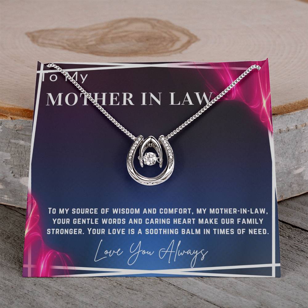 Sculpted Elegance: Mother-in-Law Cameo Necklace