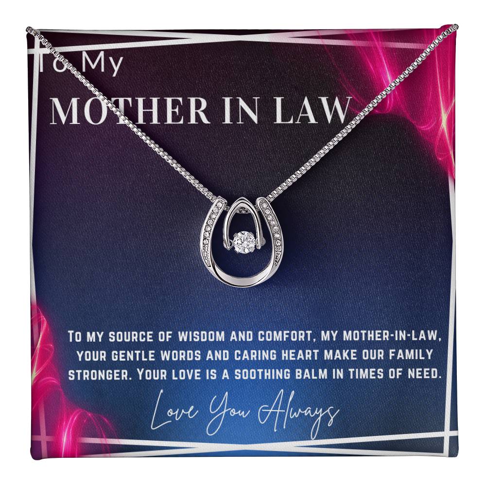 Sculpted Elegance: Mother-in-Law Cameo Necklace