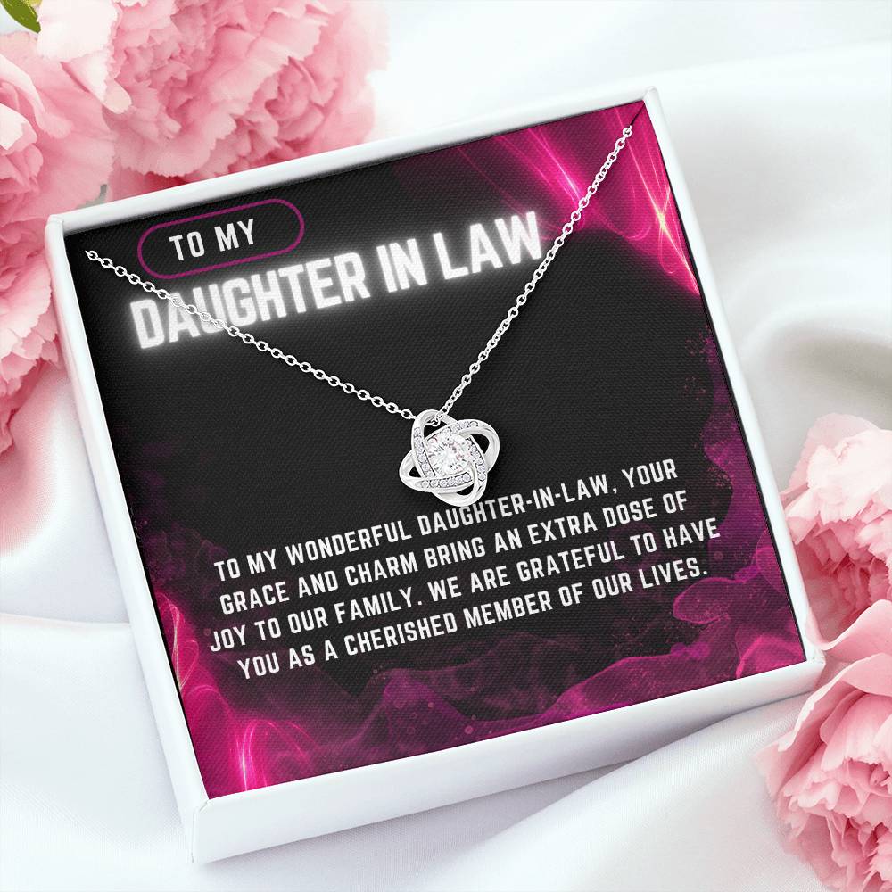 Pearl Essence Daughter-in-Law Necklace