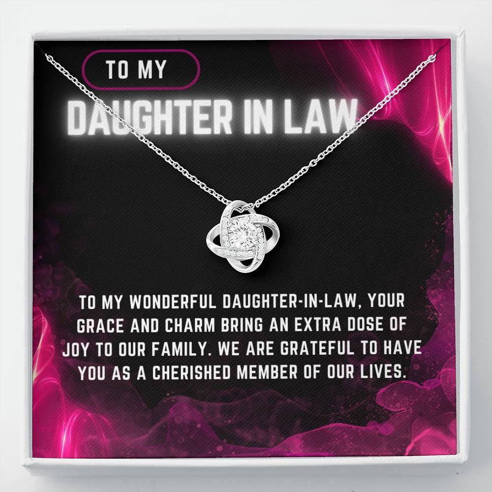 Pearl Essence Daughter-in-Law Necklace